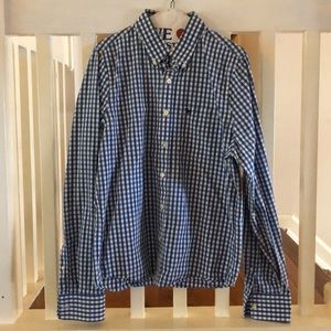 Men’s button down long sleeve shirt